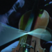 Gros plan sur un violon.